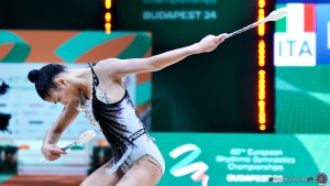 raffaeli sofia ita sfe09621 copia simone ferraro ph